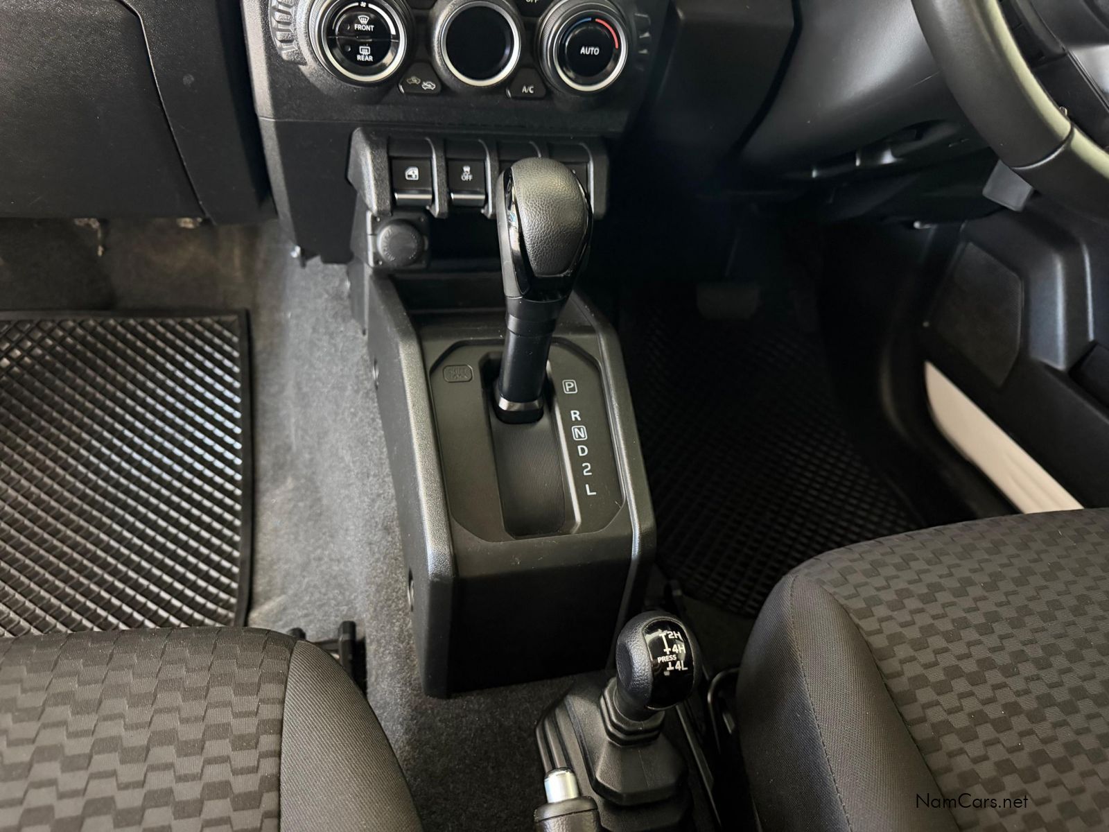 2022 Suzuki Jimny photo 11