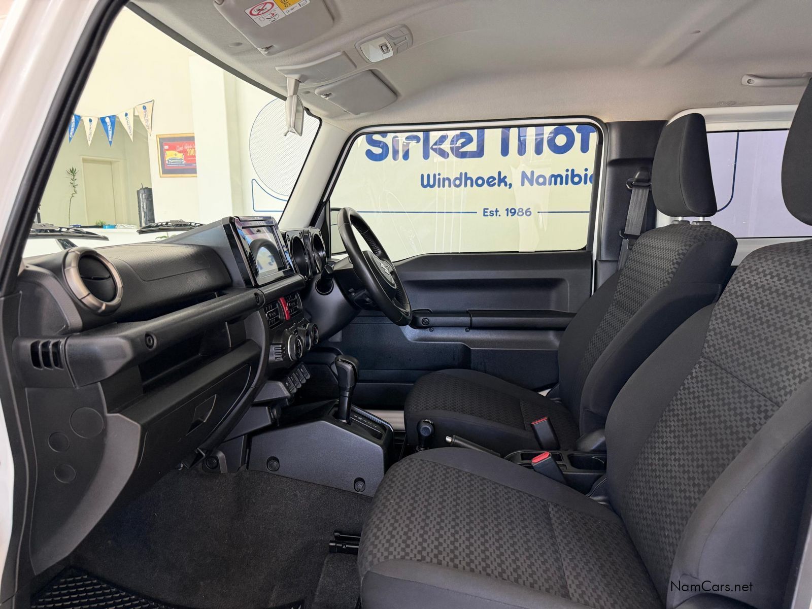 2022 Suzuki Jimny photo 9