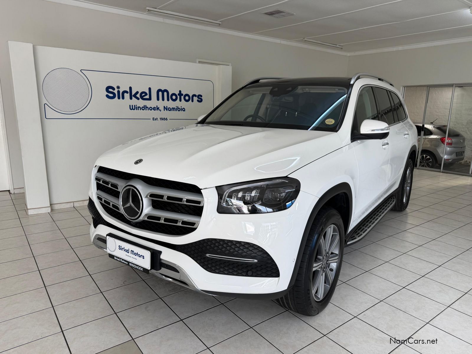 2021 Mercedes-Benz GLS photo 1
