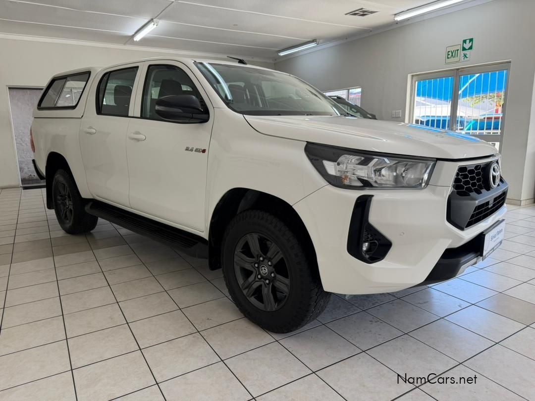 2025 Toyota Hilux photo 6