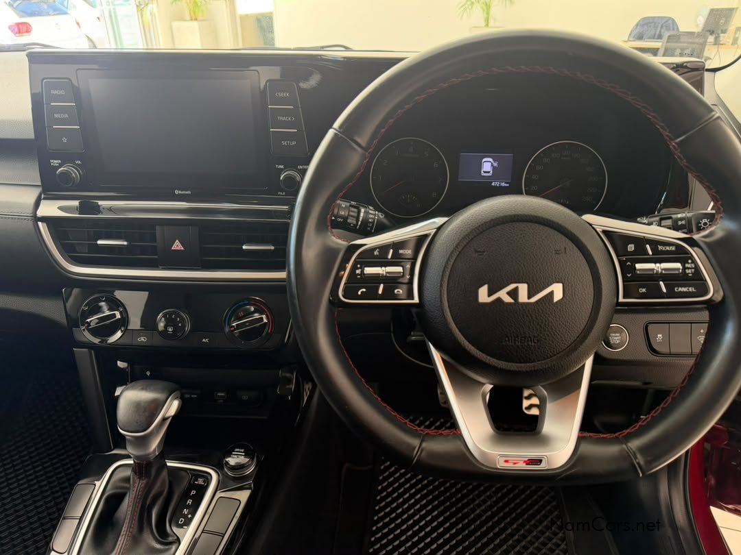 2022 Kia Seltos photo 10