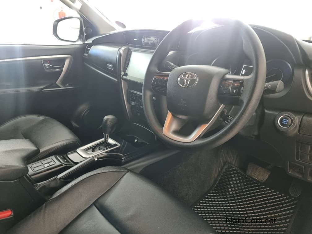 2025 Toyota Fortuner photo 13