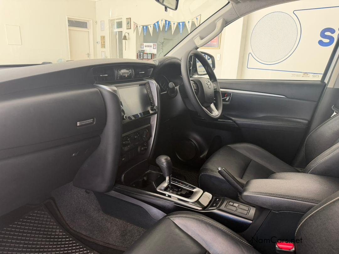 2025 Toyota Fortuner photo 15