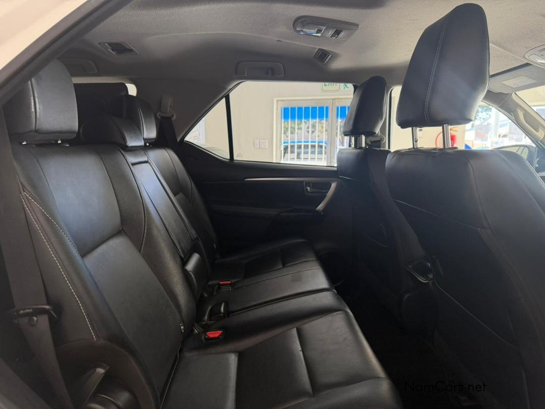 2025 Toyota Fortuner photo 16