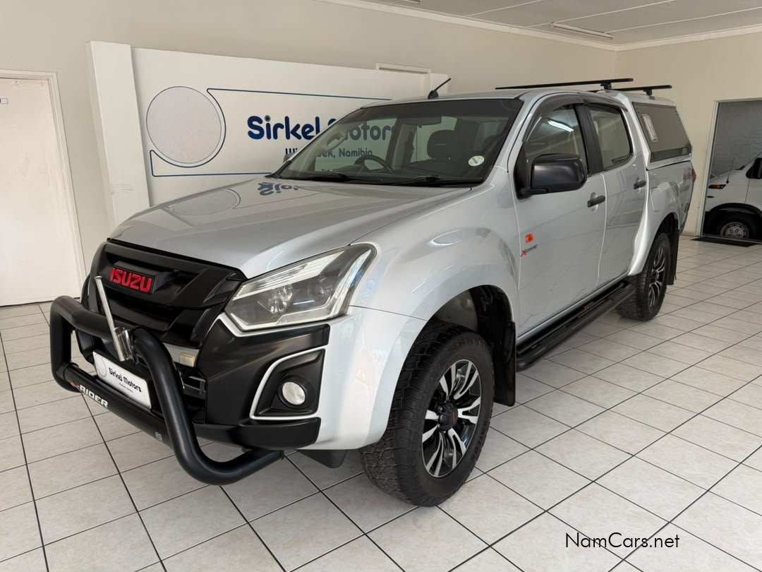 2019 Isuzu D-MAX photo 3