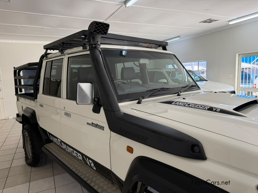 2021 Toyota Land Cruiser photo 5