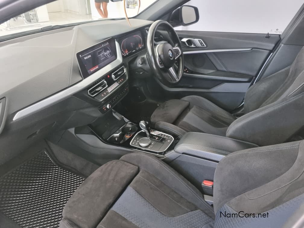 2021 BMW 1 Series photo 11