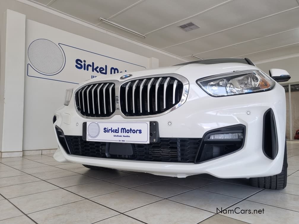 2021 BMW 1 Series photo 4