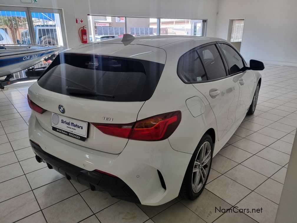 2021 BMW 1 Series photo 7