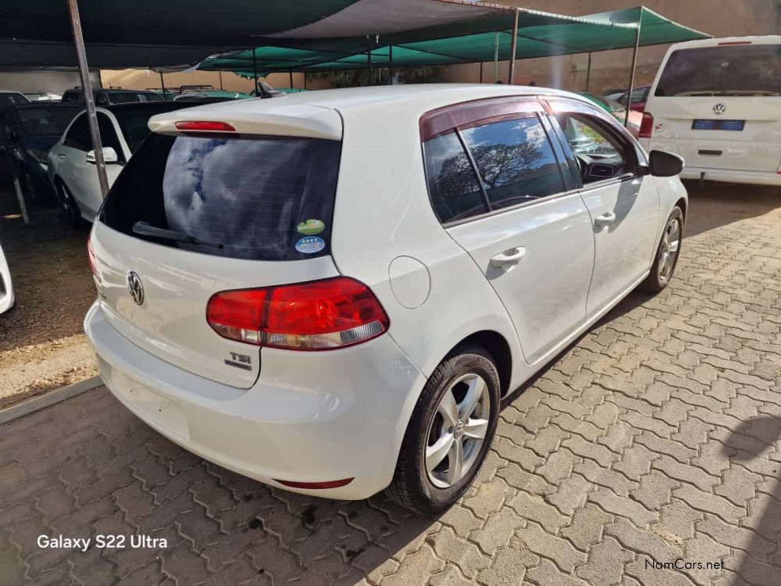 2013 Volkswagen Golf photo 3