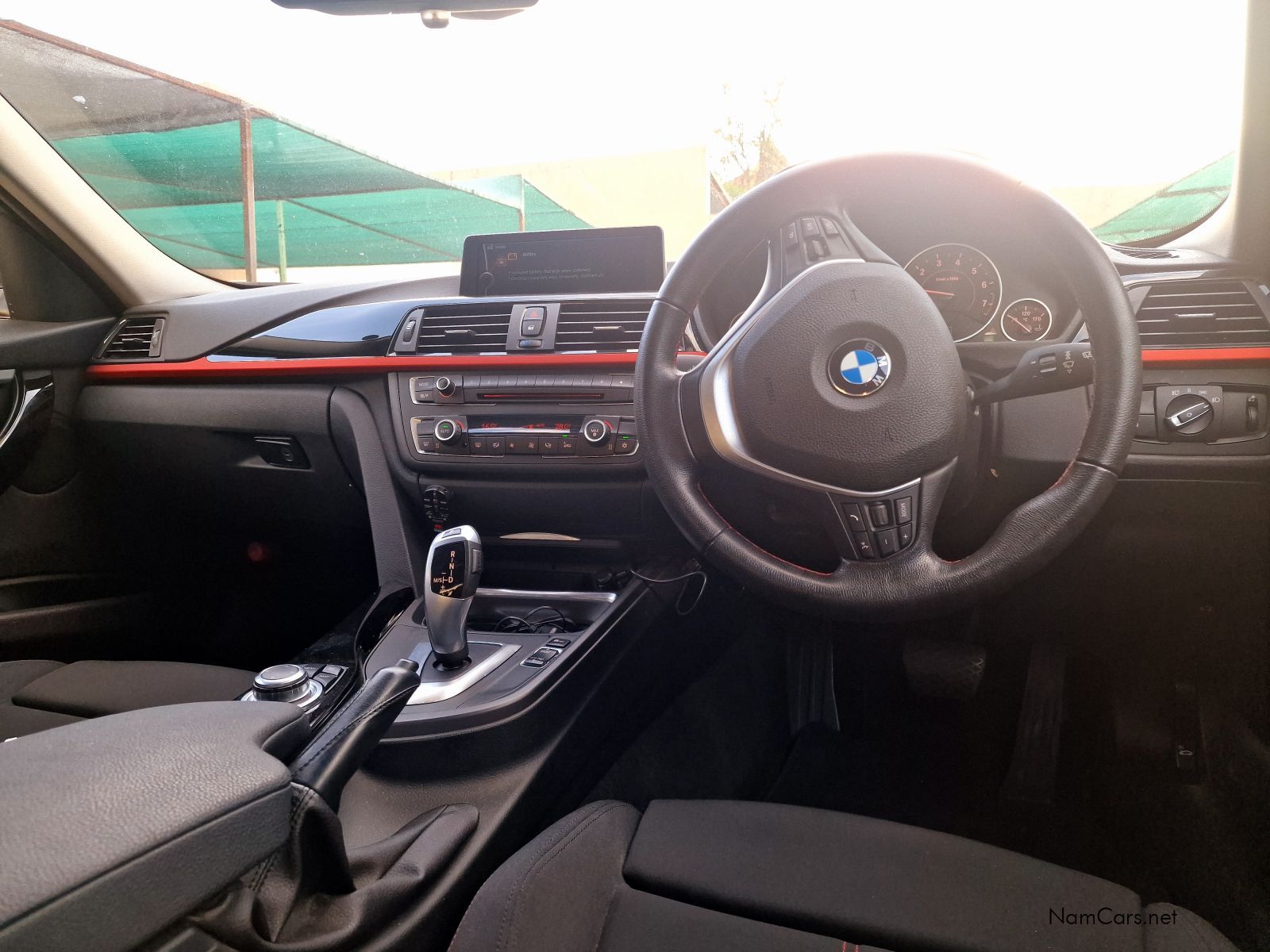 2013 BMW 3 Series photo 4