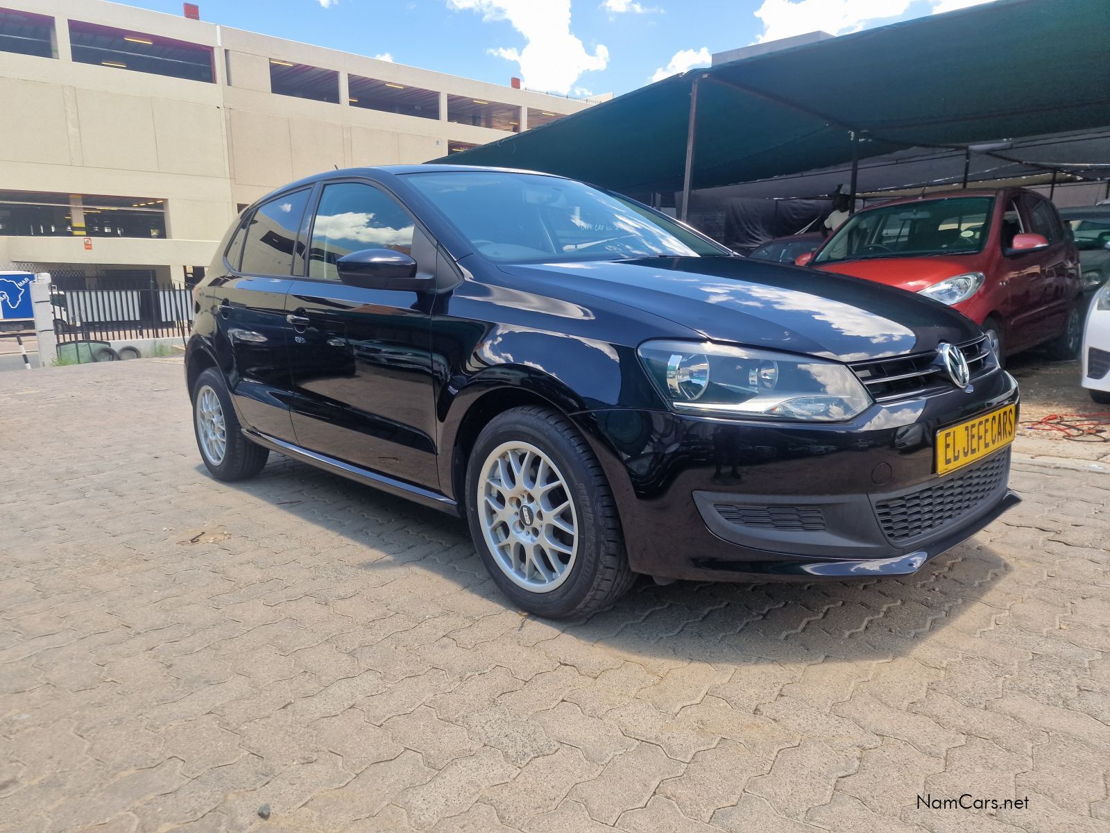 2013 Volkswagen Polo photo 1