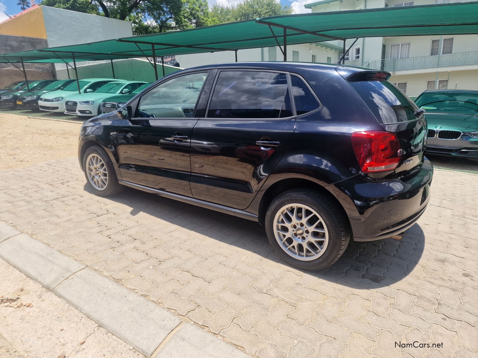 2013 Volkswagen Polo photo 2