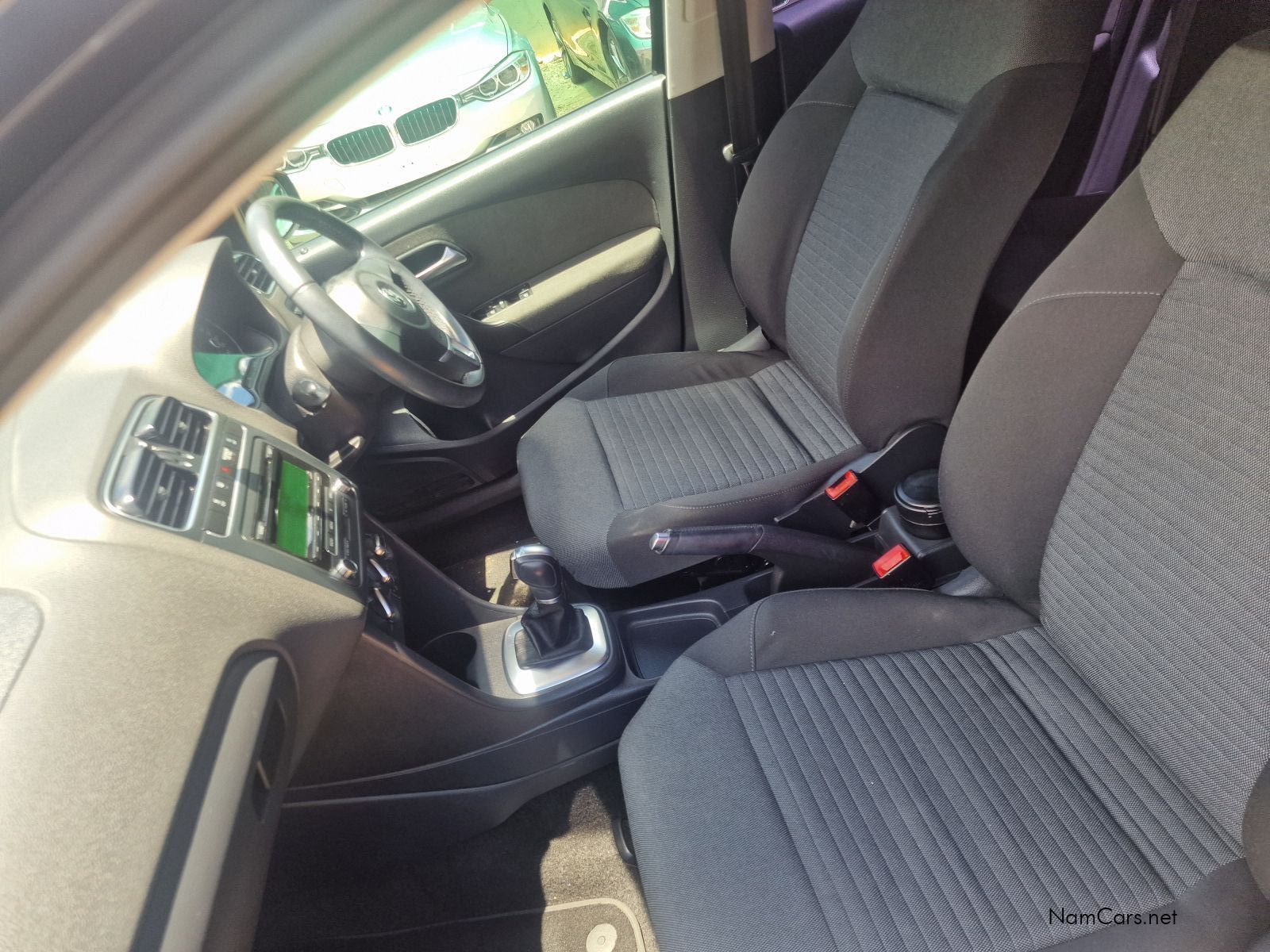 2013 Volkswagen Polo photo 6