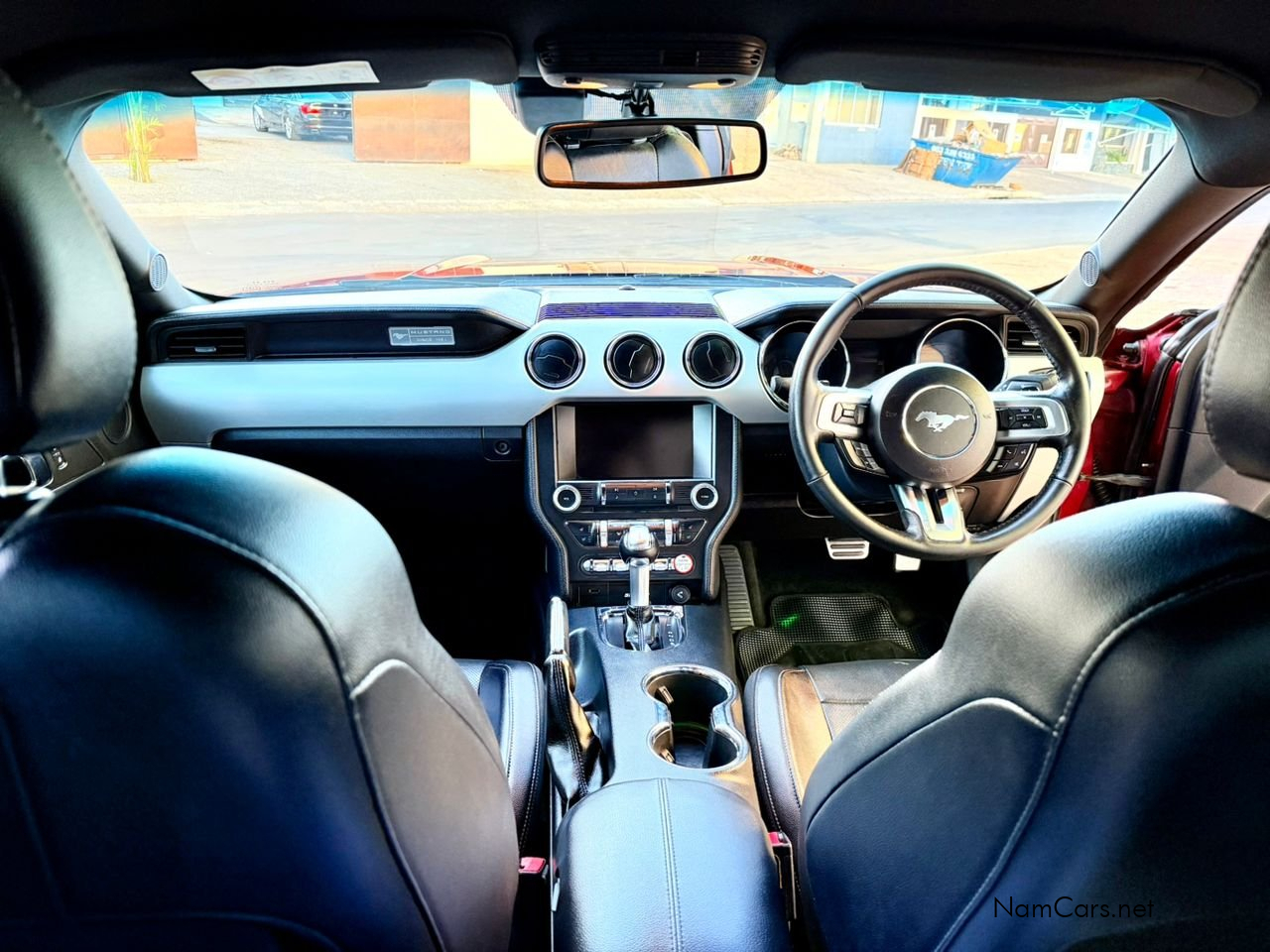 2016 Ford Mustang photo 7