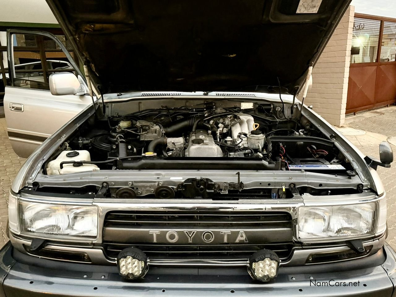 1994 Toyota Land Cruiser photo 10