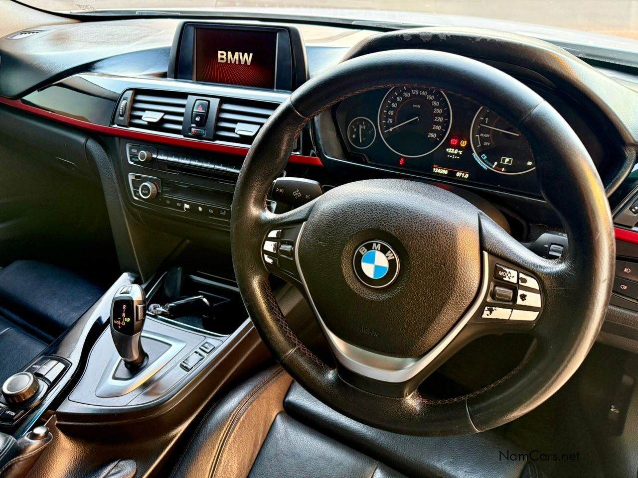 2013 BMW 3 Series photo 10