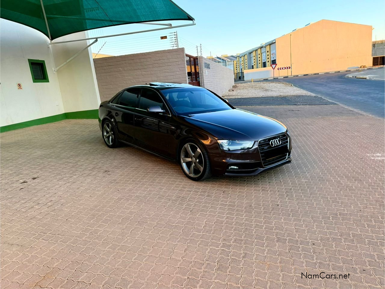 2012 Audi A4 photo 1