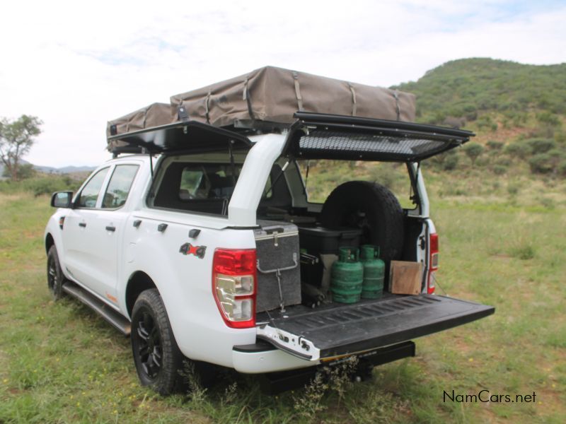 2022 Toyota Hilux Double Cab or Ford Ranger 2.2 photo 3