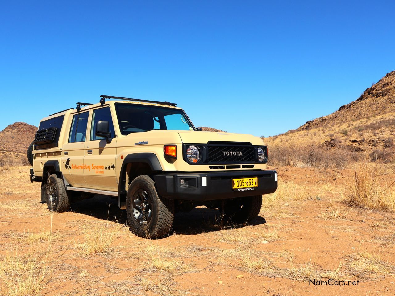 2024 Toyota Land Cruiser 2.8 4x4 (Can be Brown or White) photo 4