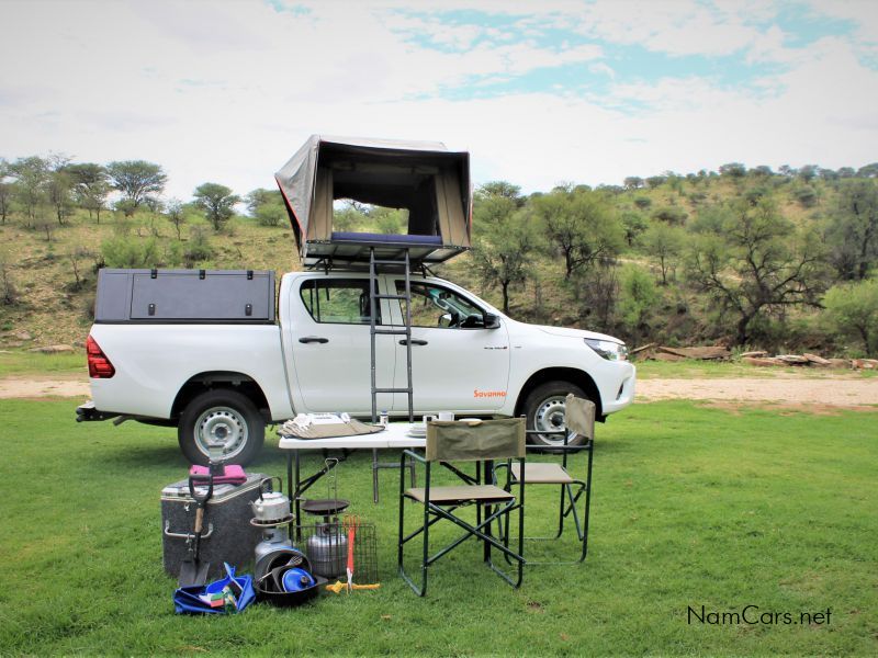 2022 Toyota Hilux Double Cab or Ford Ranger 2.2 photo 1