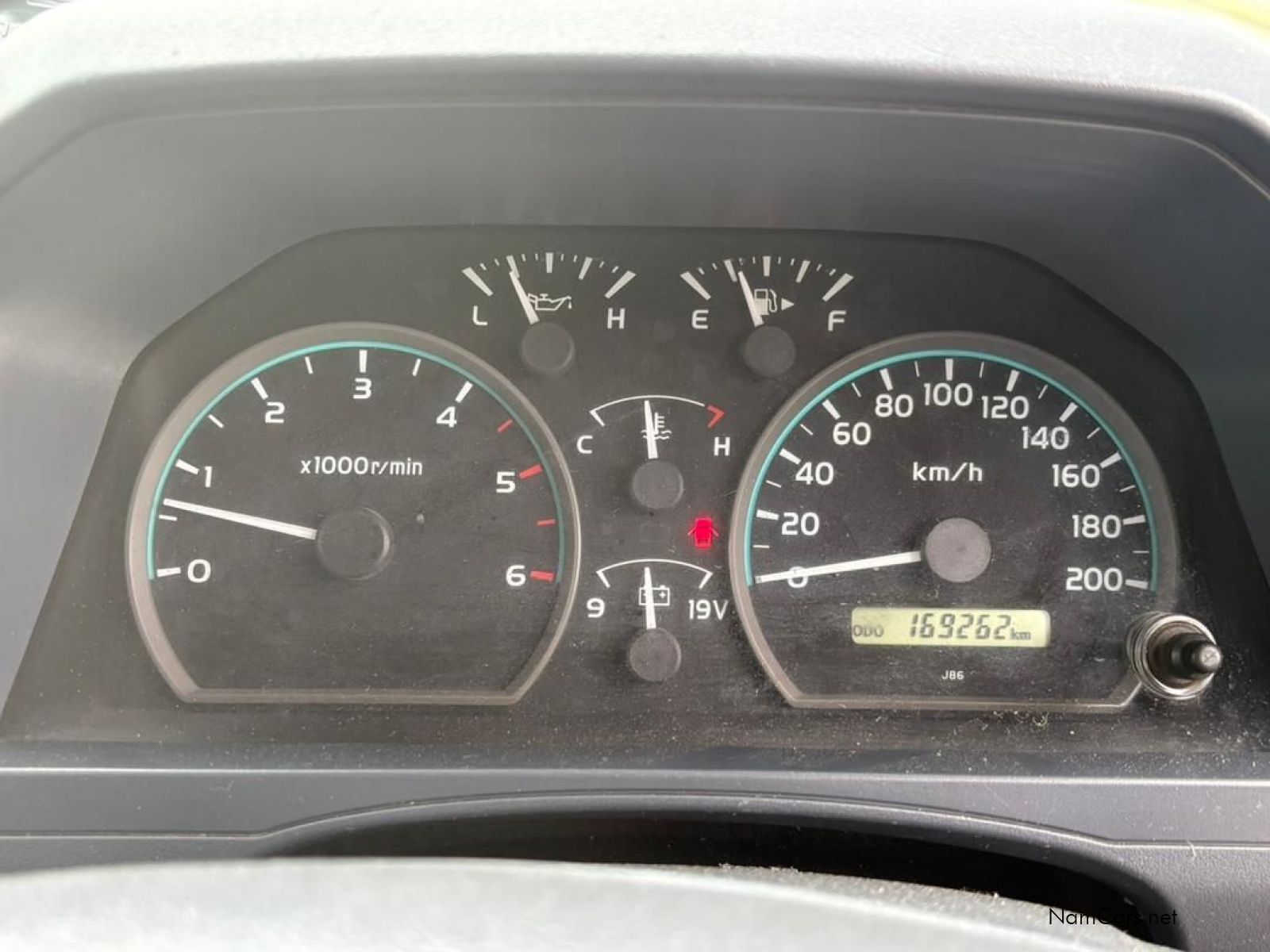 2018 Toyota Land Cruiser photo 13