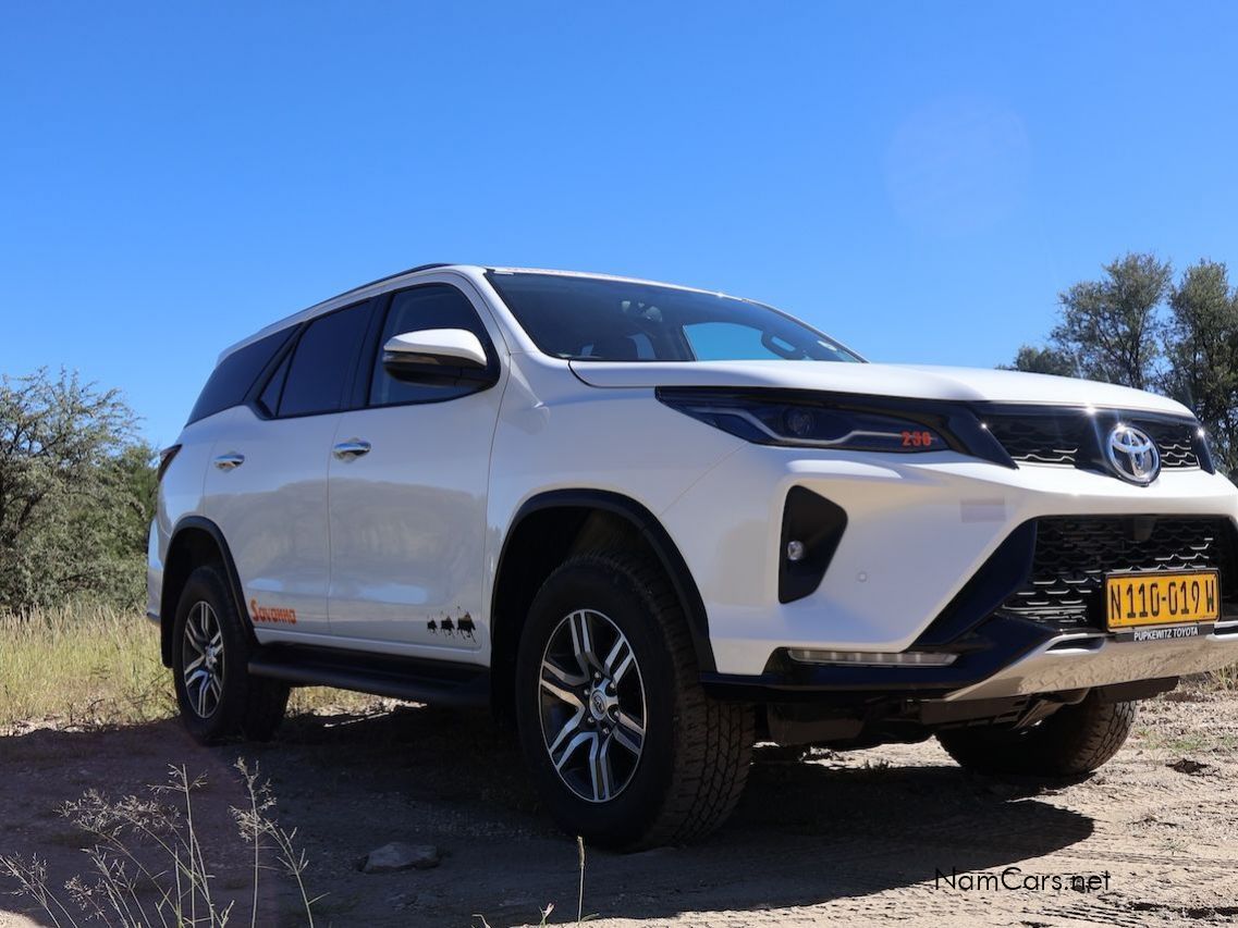 2021 Toyota Fortuner photo 4