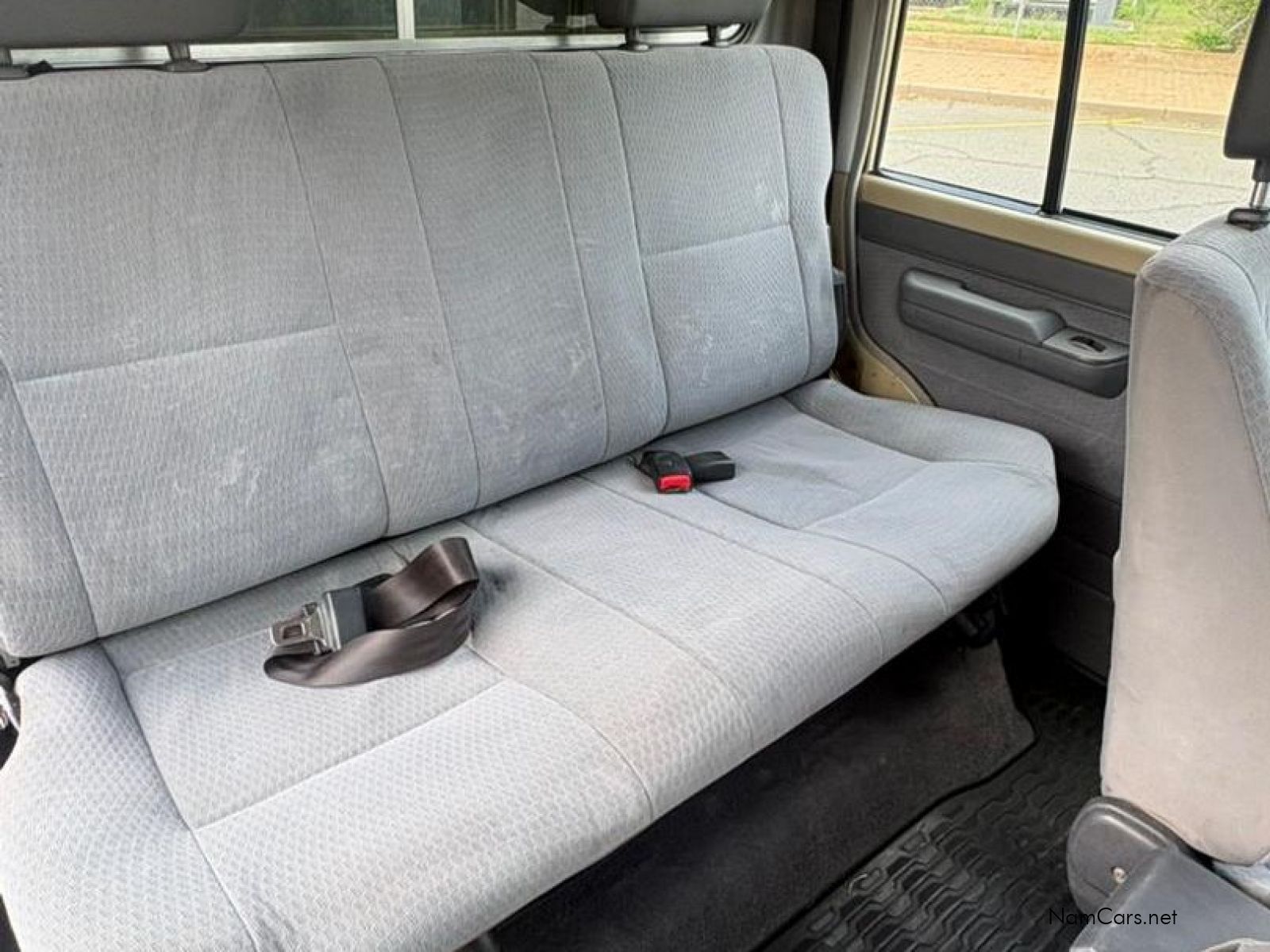 2018 Toyota Land Cruiser photo 10