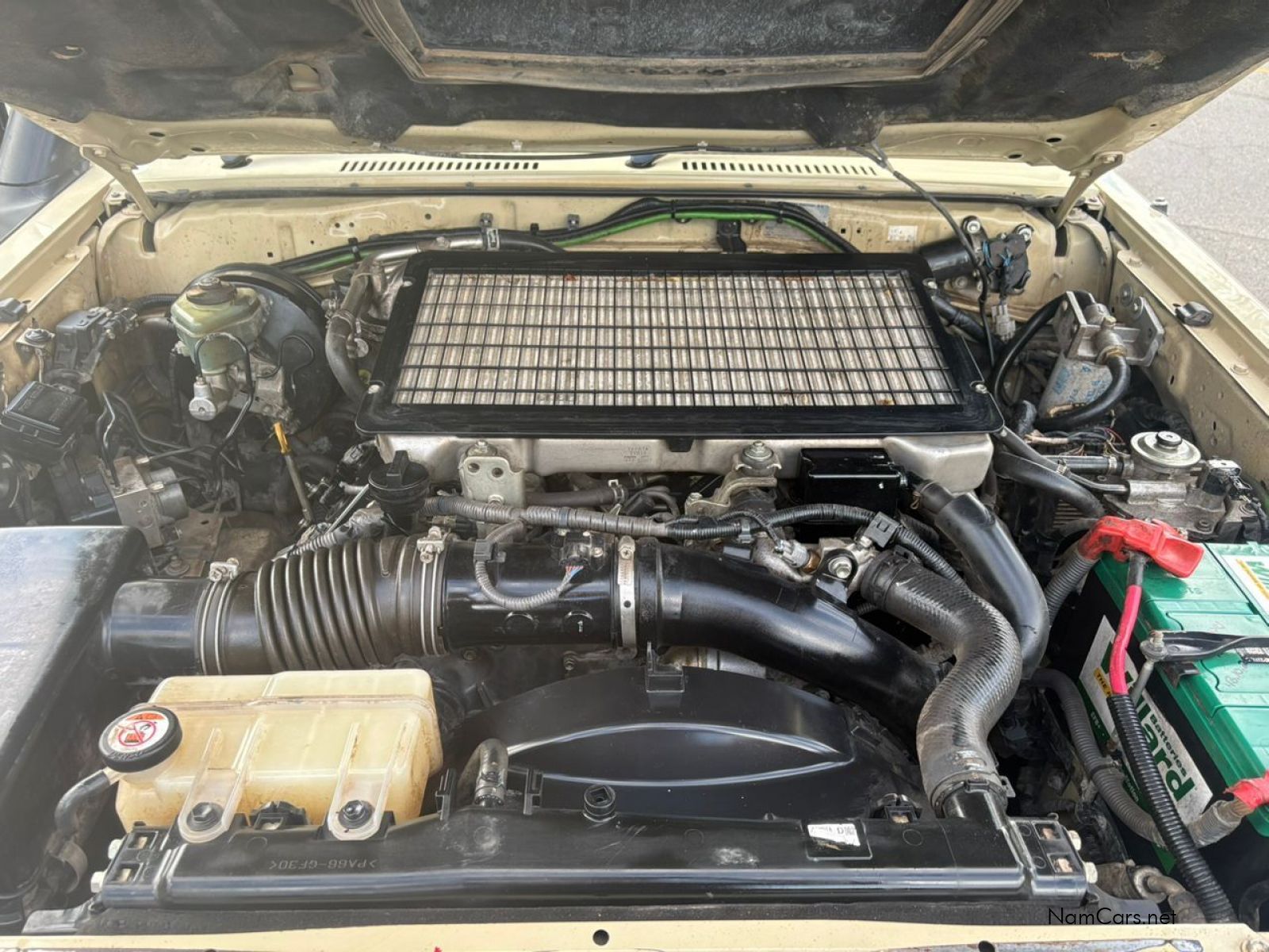 2018 Toyota Land Cruiser photo 12