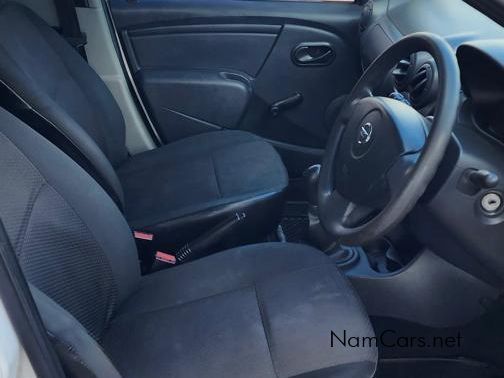 2019 Nissan NP200 photo 8