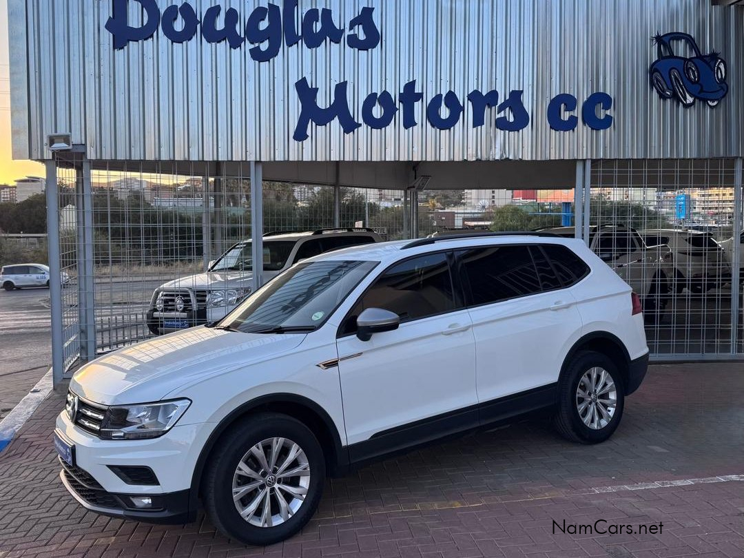 2020 Volkswagen Tiguan photo 1