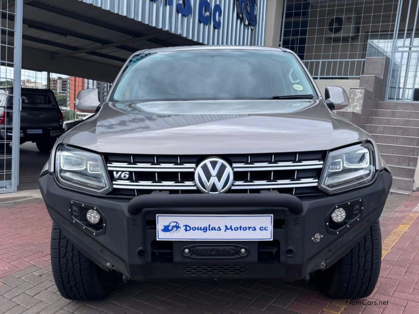 2019 Volkswagen Amarok photo 2