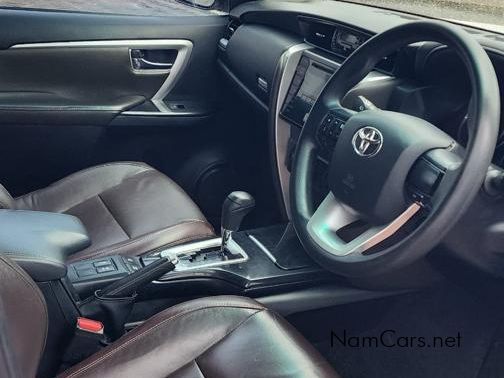2018 Toyota Fortuner photo 7