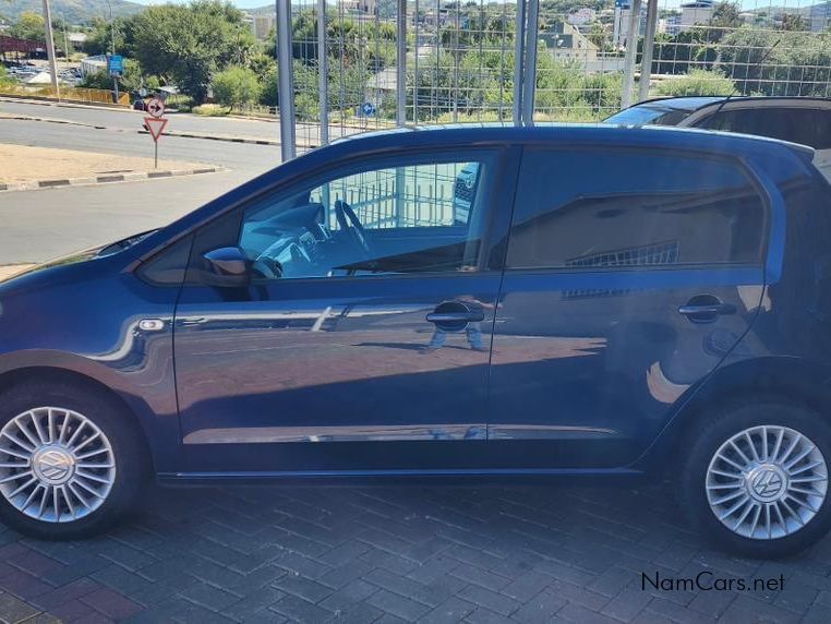 2013 Volkswagen Up photo 3