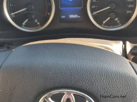 2017 Toyota Corolla photo 5