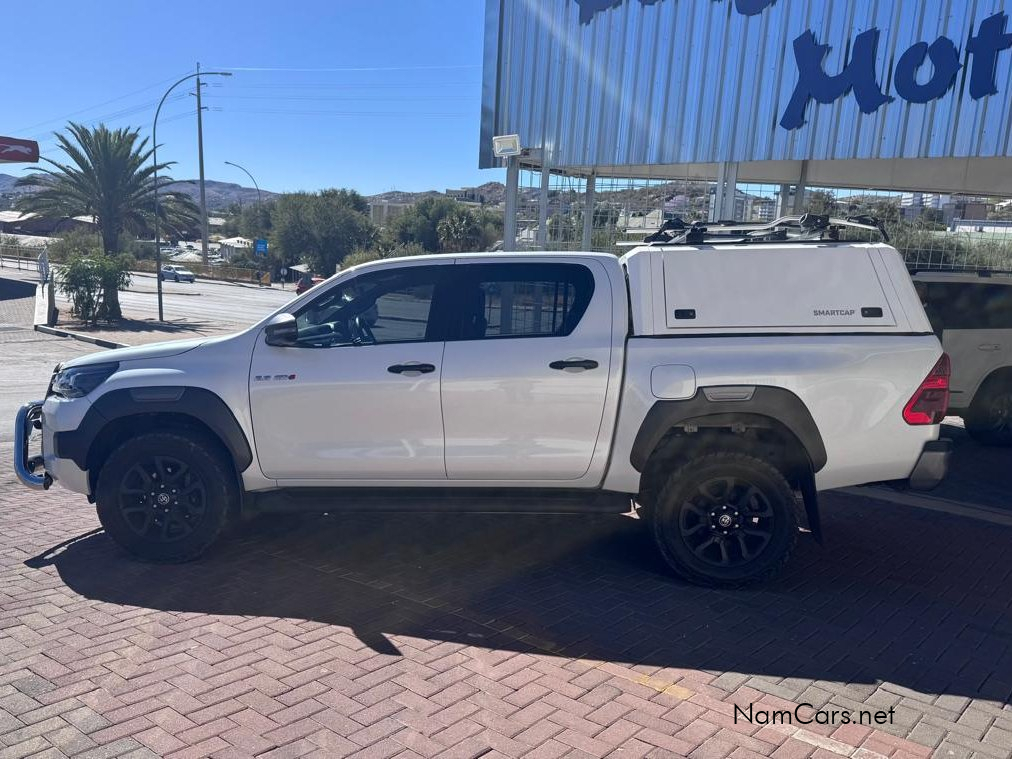 2024 Toyota Hilux photo 3