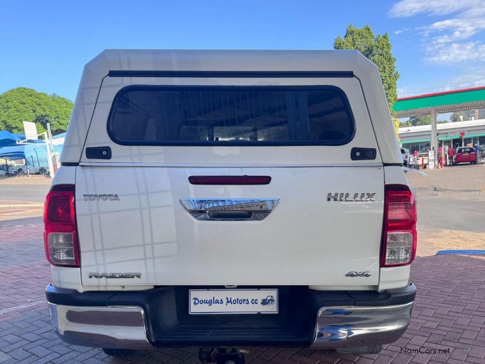 2017 Toyota Hilux photo 5