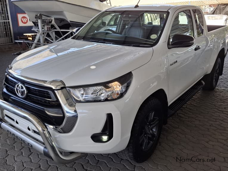 2021 Toyota Hilux photo 4