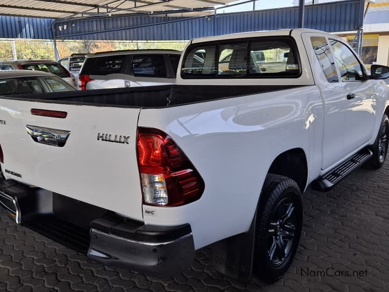 2021 Toyota Hilux photo 7