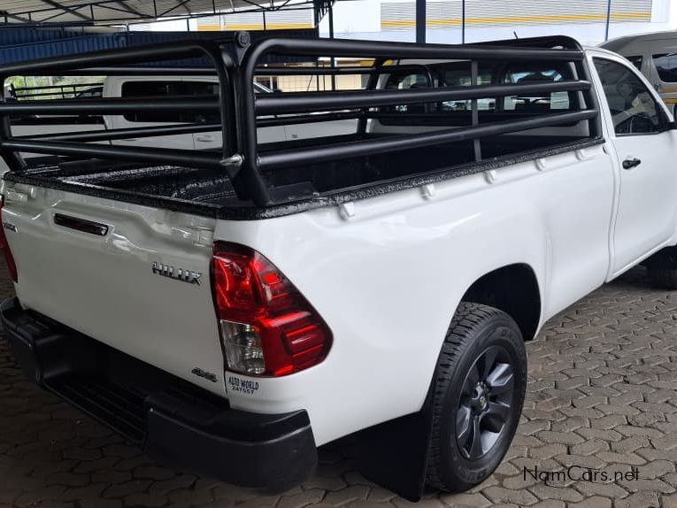 2018 Toyota Hilux photo 7