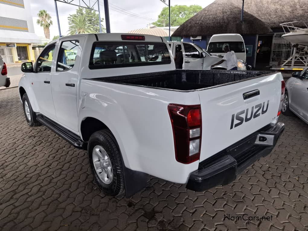2018 Isuzu KB Series photo 4