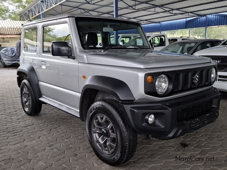 2023 Suzuki Jimny photo 2