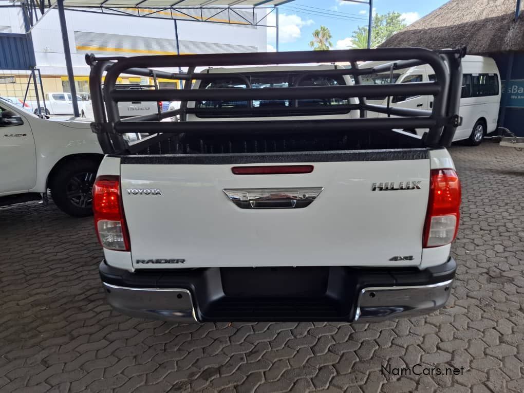 2021 Toyota Hilux photo 6