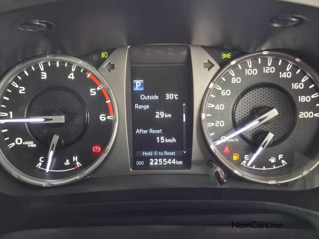 2021 Toyota Hilux photo 8