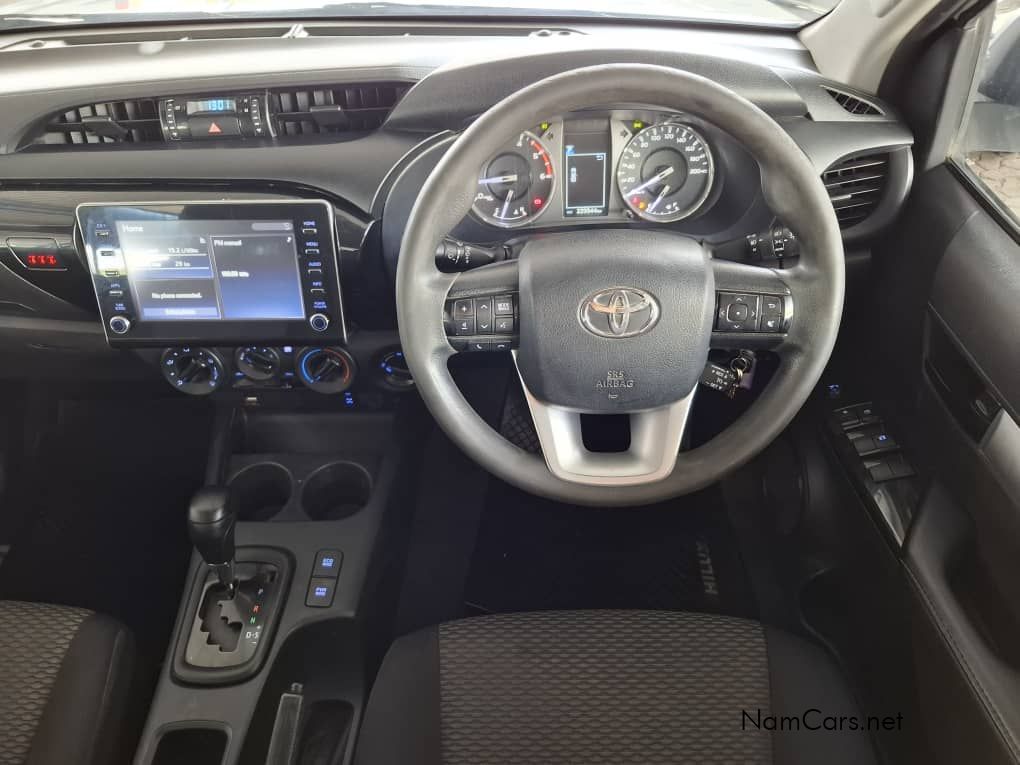 2021 Toyota Hilux photo 9