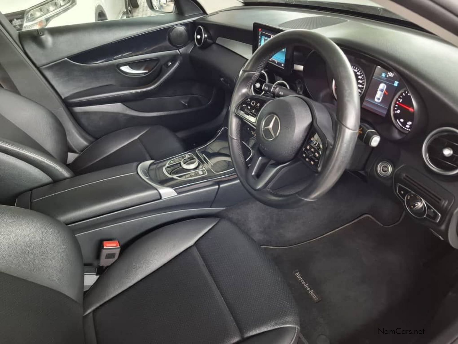 2020 Mercedes-Benz C Class photo 9