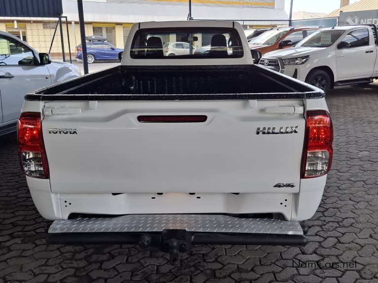 2022 Toyota Hilux photo 6
