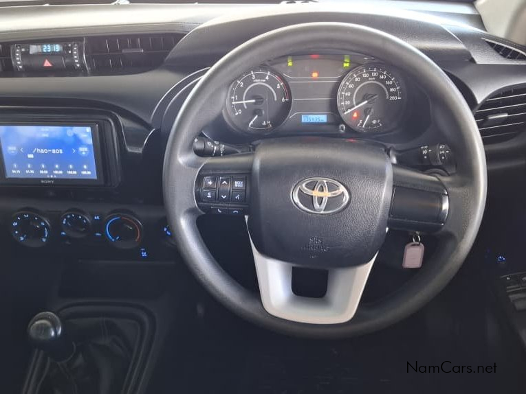 2022 Toyota Hilux photo 8