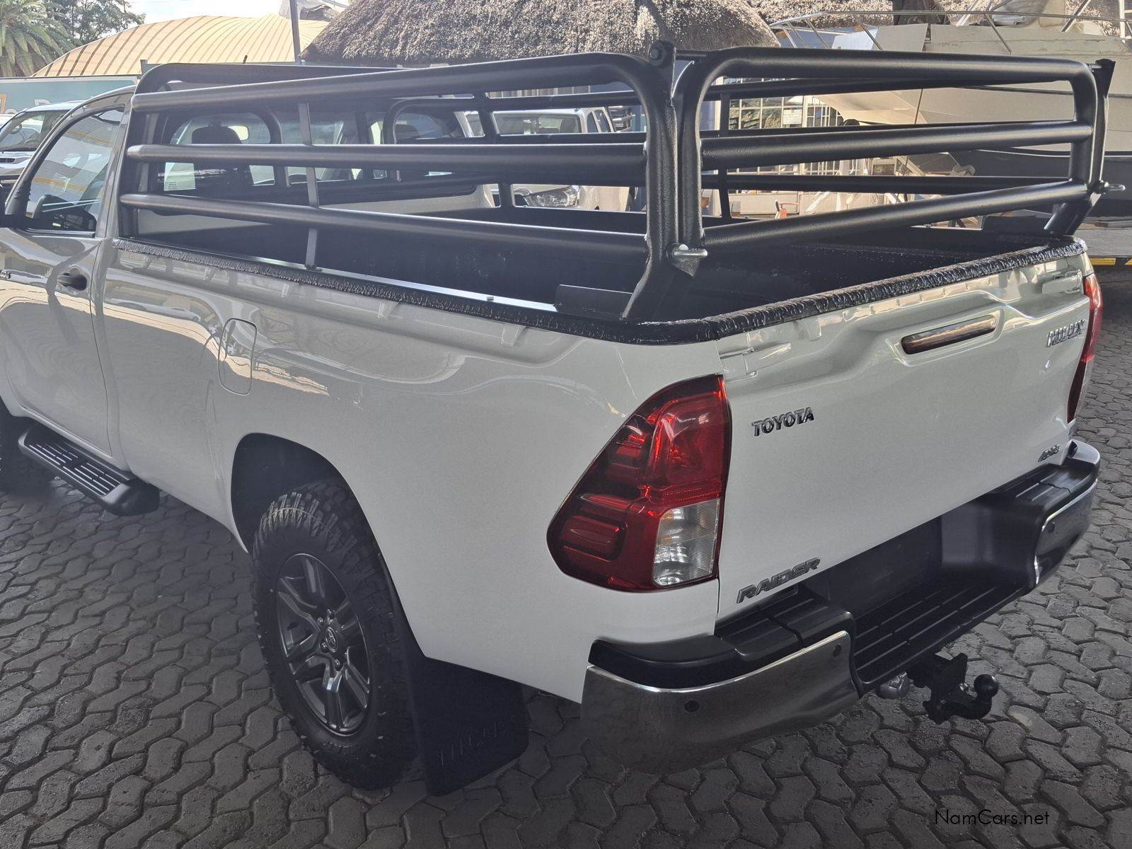 2021 Toyota Hilux photo 5