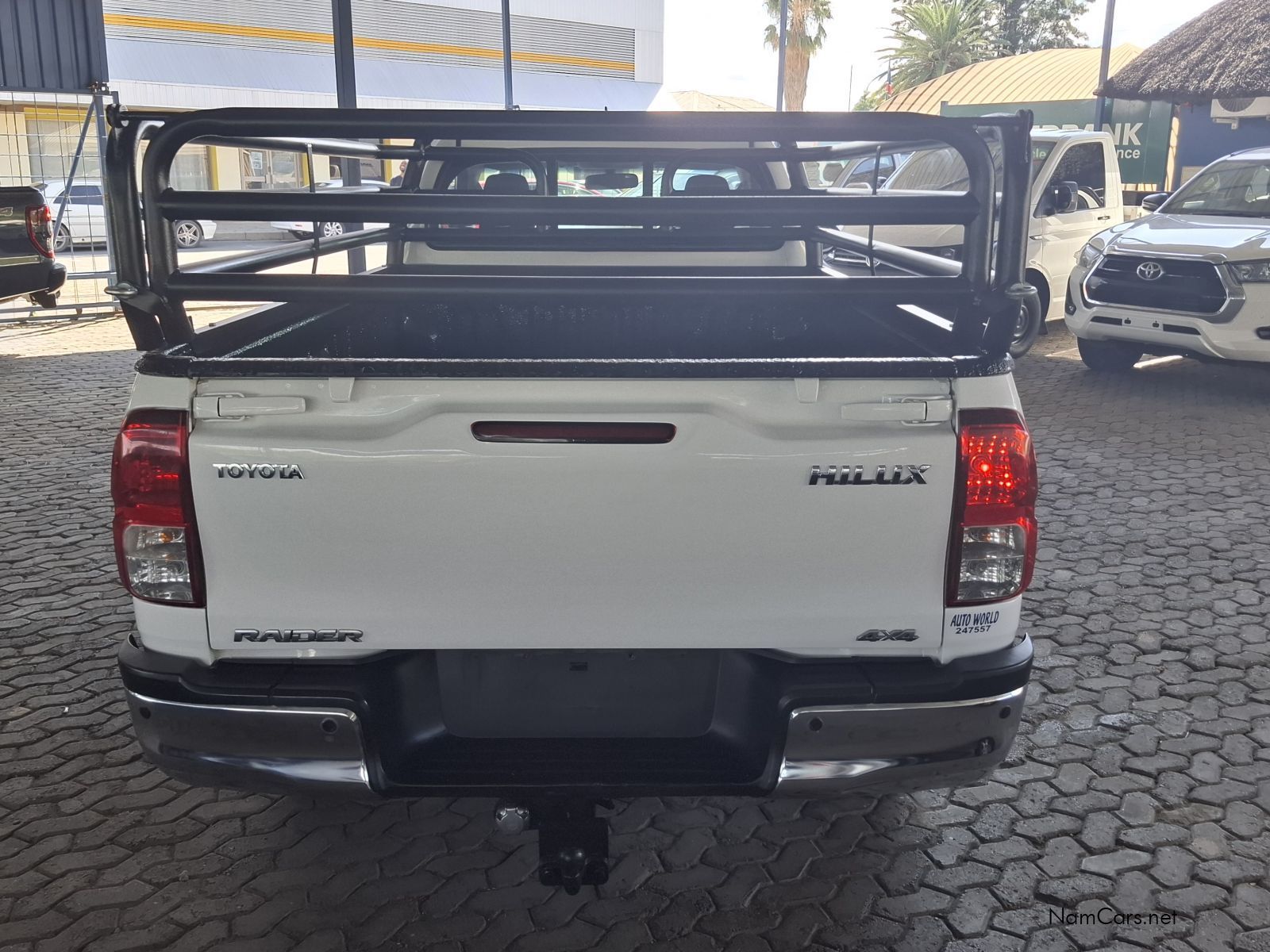 2021 Toyota Hilux photo 6